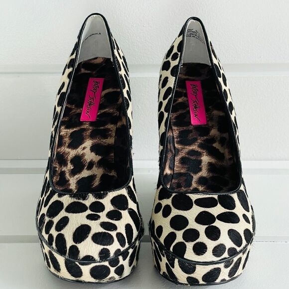 Betsey Johnson Mixxy Calf Hair Wedge Pump Shoes - Picture 6 of 14